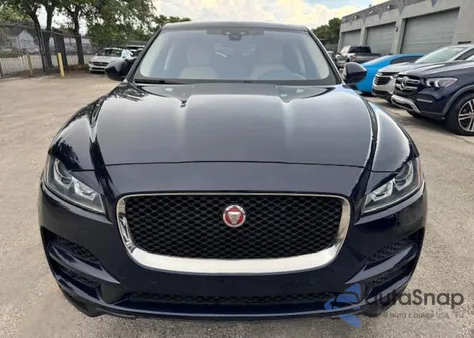 2020 Jaguar F-Pace Premium z USA, uszkodzony, nr VIN SADCJ2FX8LA619250